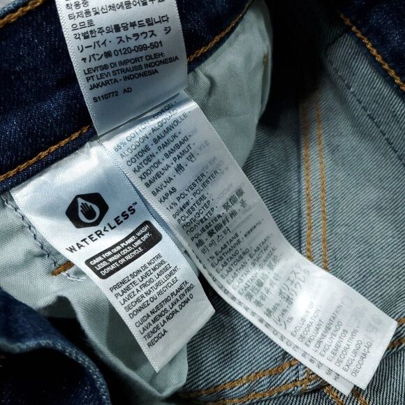 Levi's High Waisted Mom Jeans Tapered Stretch Size 24 x 29 Dark Wash Blue - Picture 7 of 11